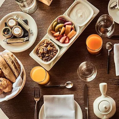 Nobu Saint-Sébastien