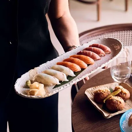 Nobu Hotel *