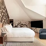 Nobu Hotel